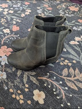 Women's Sorel Joan Rhapsody Wedge Booties